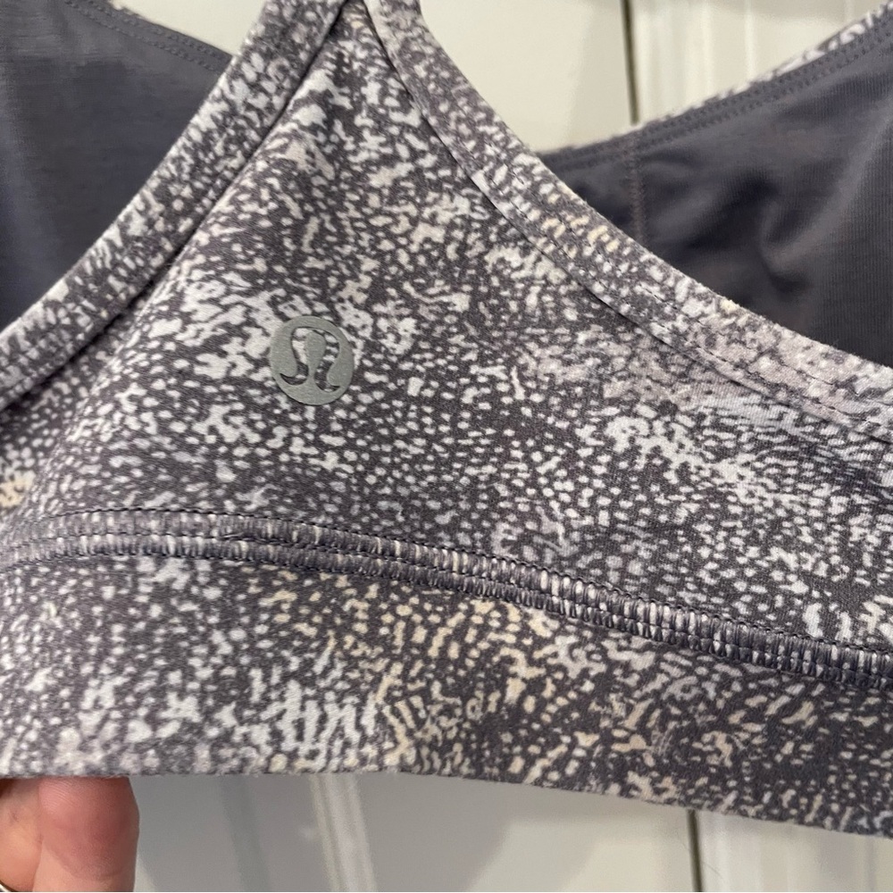 Lululemon Flow Y Bra Nulu Light Support B/C Cup - Picture 3 of 4